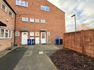 Photo 1- click for photo gallery